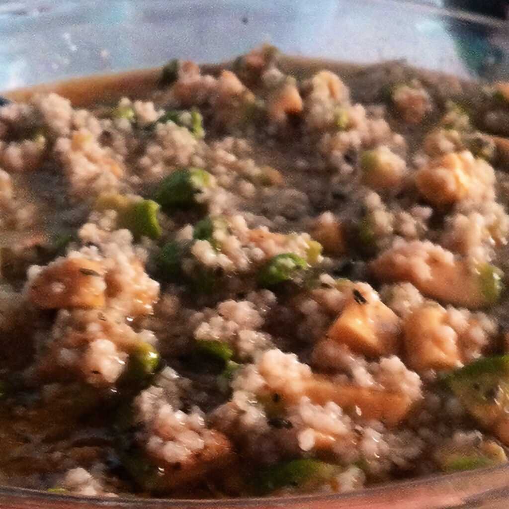 Couscous-Salat mit Avocado