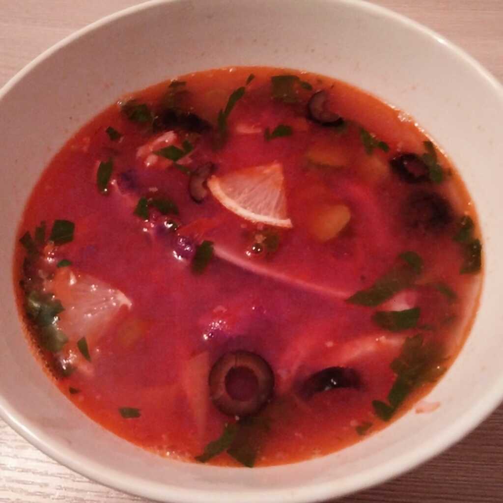 Fleischpastete mit Gurken