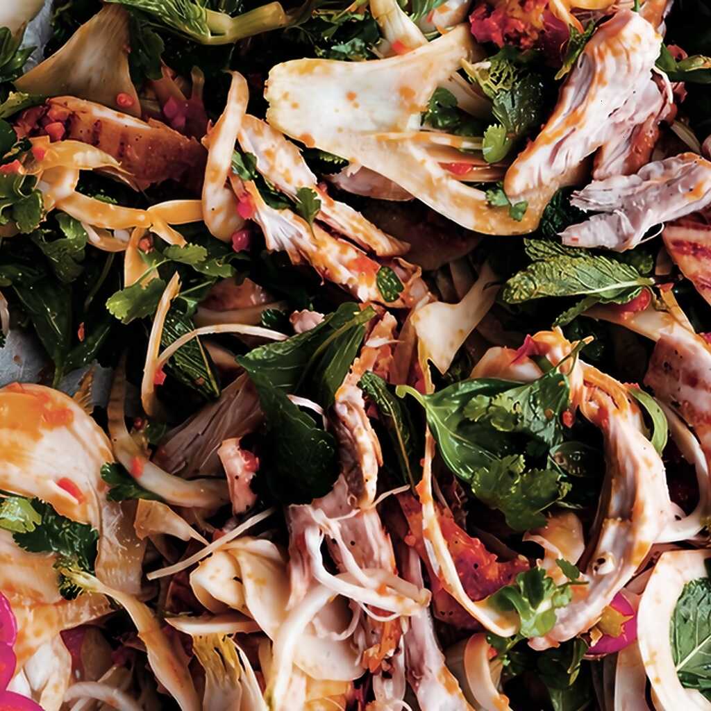 Geflügelsalat mit Safran und Kräutern