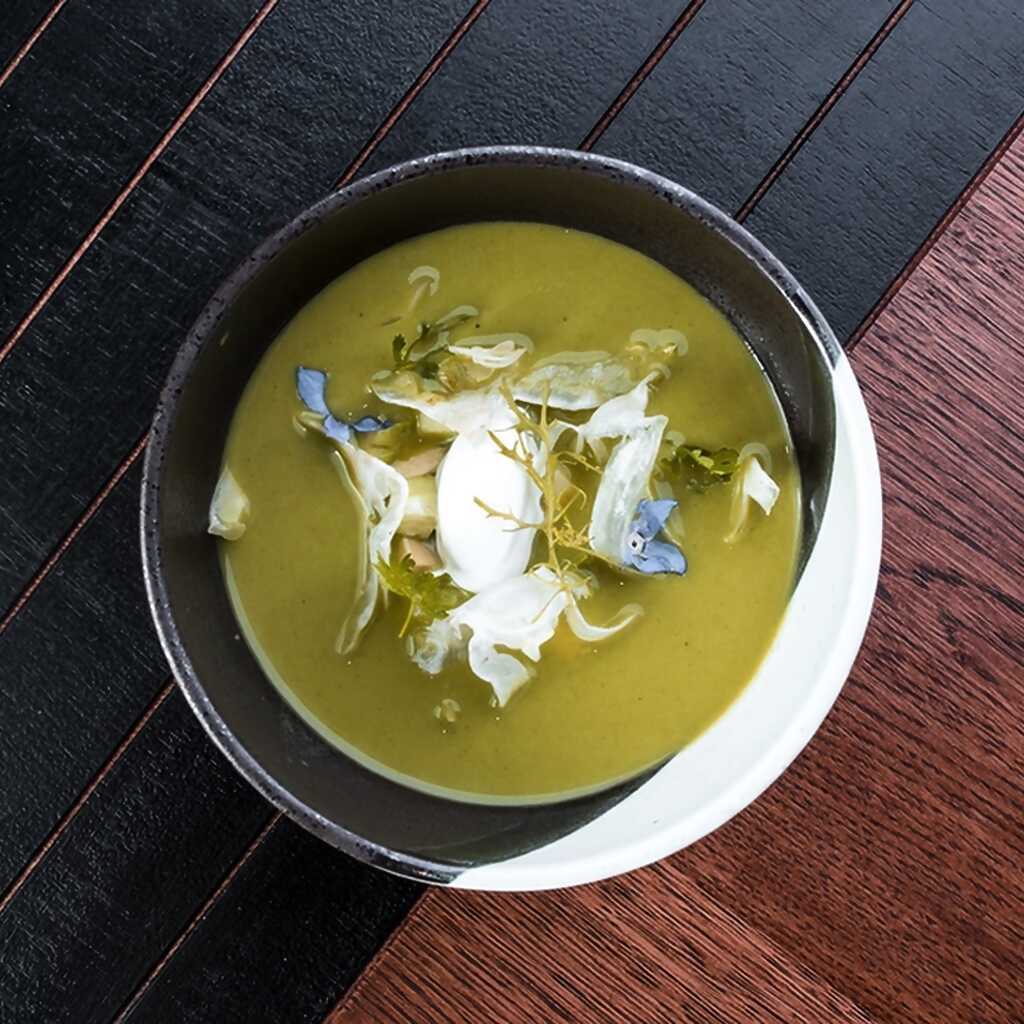 Grüner Gemüsegazpacho