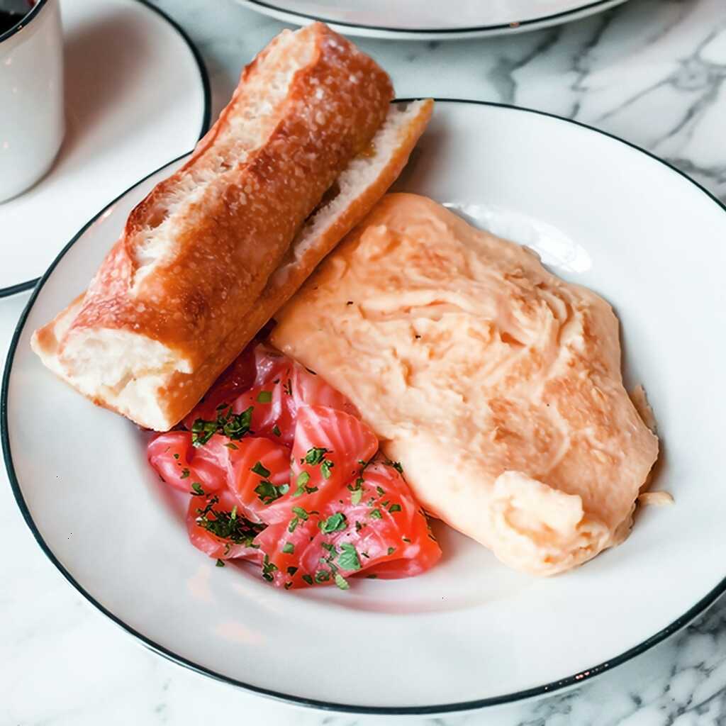 Omelette mit Sahne und Meersalz