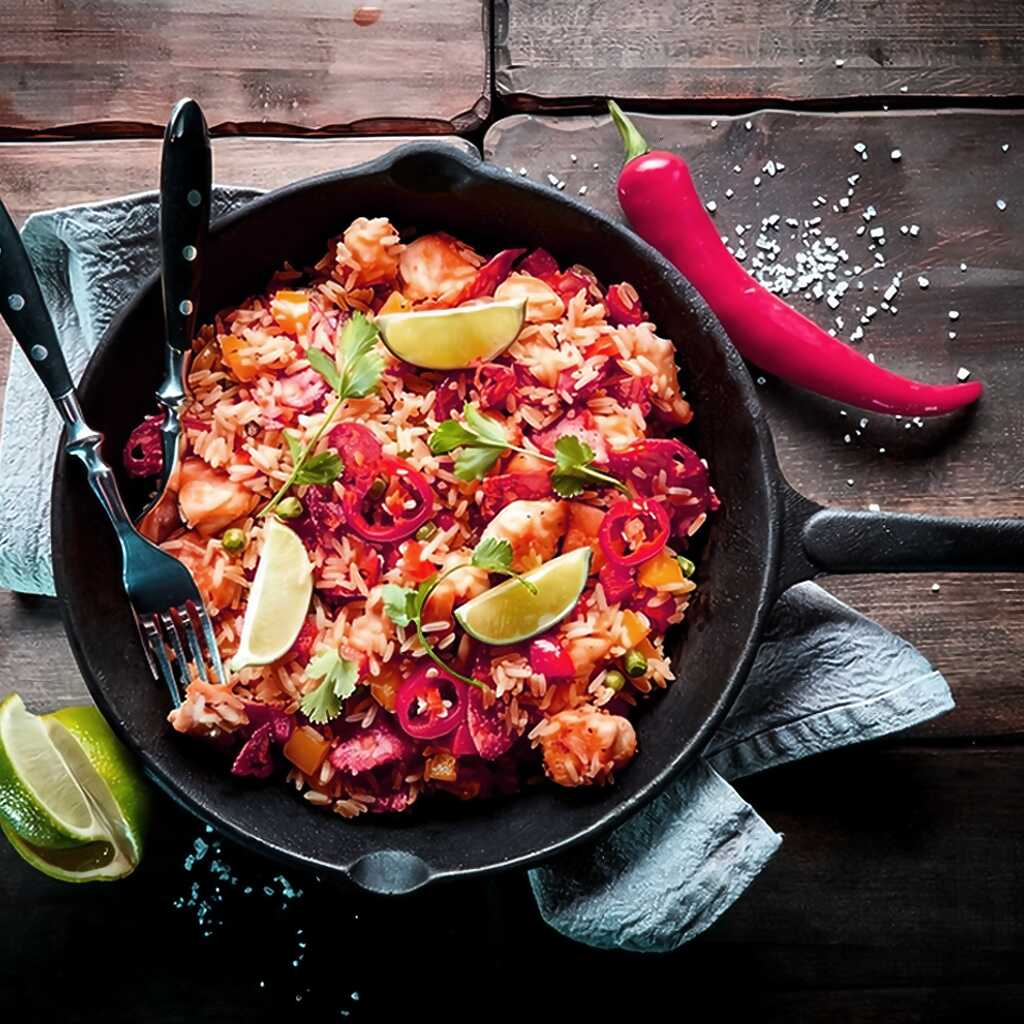 Paella mit Huhn und Chorrizo