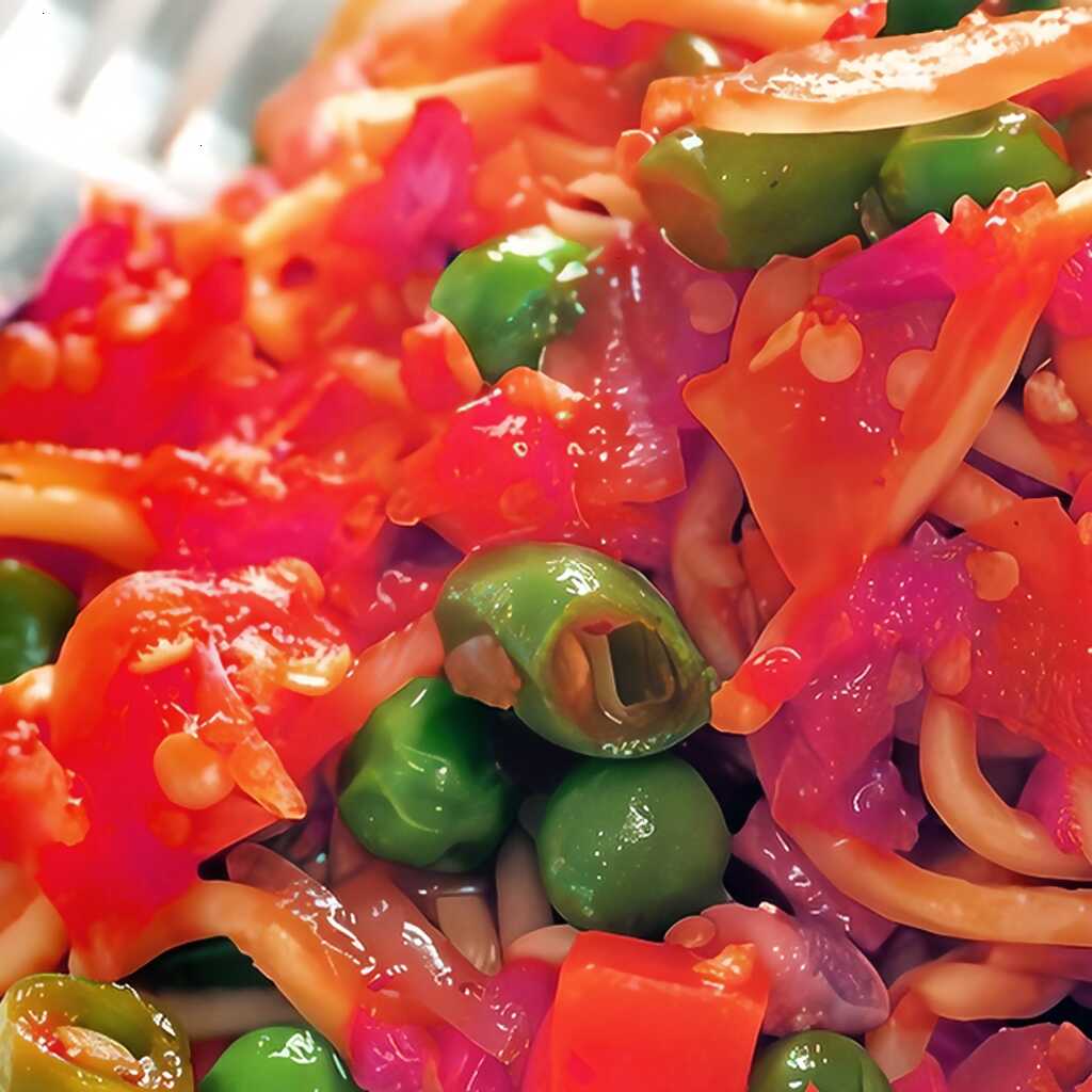 Reisnudelsalat mit Gemüse und Kräutern