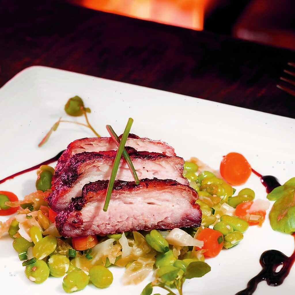 Schweinebrust in Zitrussalz mit Rosmarin und Thymian