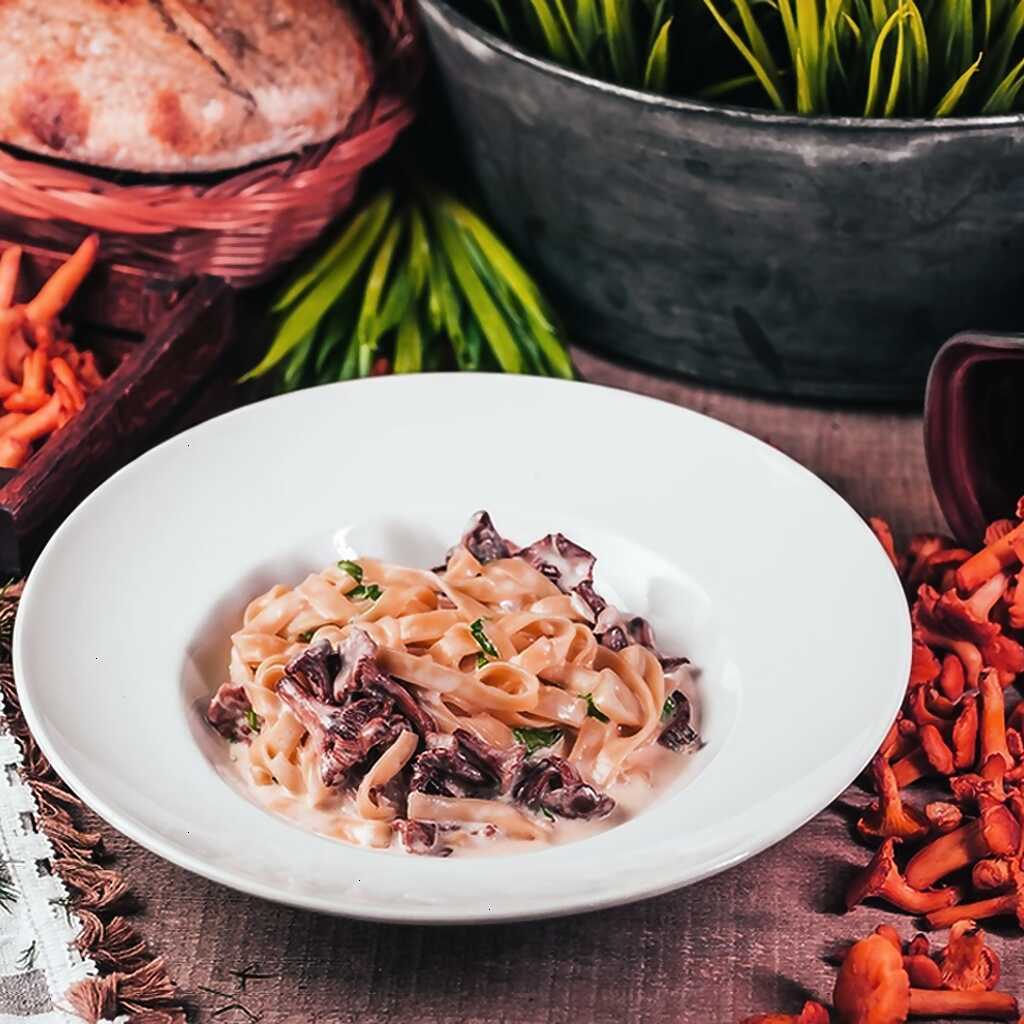 Tagliatelle mit Pfifferlingen und Trüffelöl