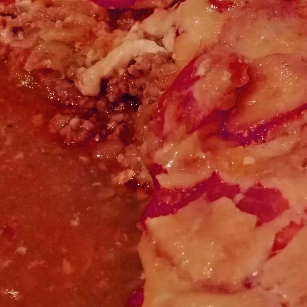 Zucchiniauflauf mit Hackfleisch und Tomaten